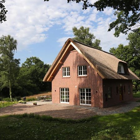 Reetdachhaus In Der Bremer Schweiz Exterior photo